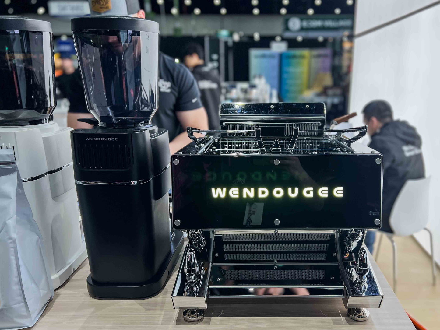 Wendougee Mecha - Single Group Saturated Semi-Automatic Commercial Espresso Machine