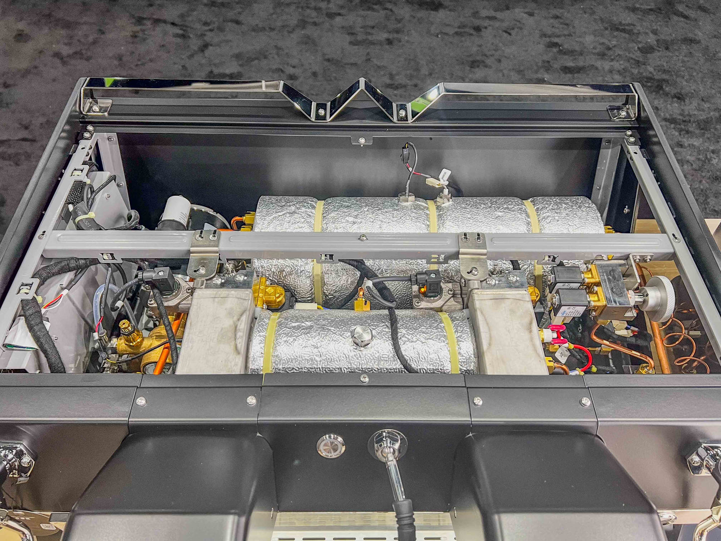 Wendougee SDragon - Dual Group Saturated Semi-Automatic Commercial Espresso Machine