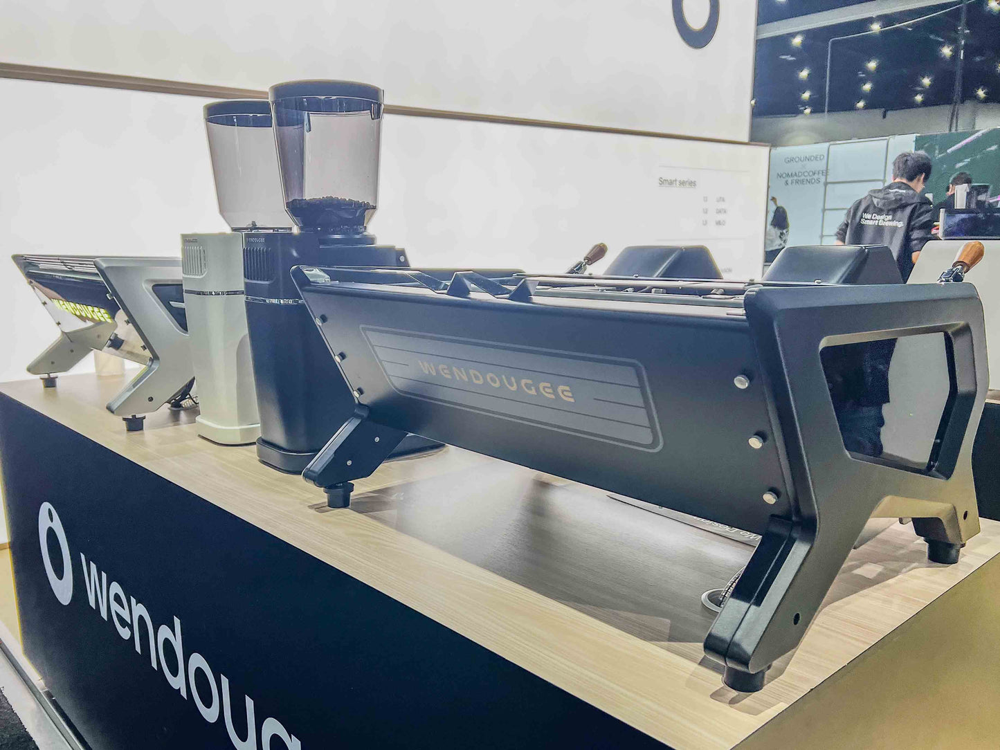 Wendougee SDragon - Dual Group Saturated Semi-Automatic Commercial Espresso Machine